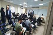 بازدید رئیس دانشگاه از روند برگزاری امتحانات پایان ترم در  دانشکده مهندسی شیمی، نفت و گاز